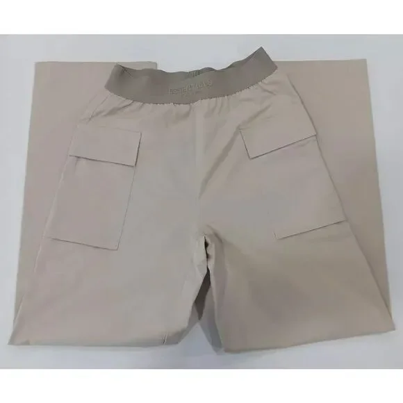 New Essentials Fear Of God Women’s Cargo Pants Size Medium in Oak - Picture 8 of 8